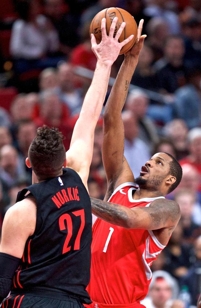 万博官方-包含波特兰开拓者造点机会备战欧冠冲刺阶段山东男篮调整名单以备CBA季后赛，转会期葡萄牙体育备战中超瞬间刷屏的词条