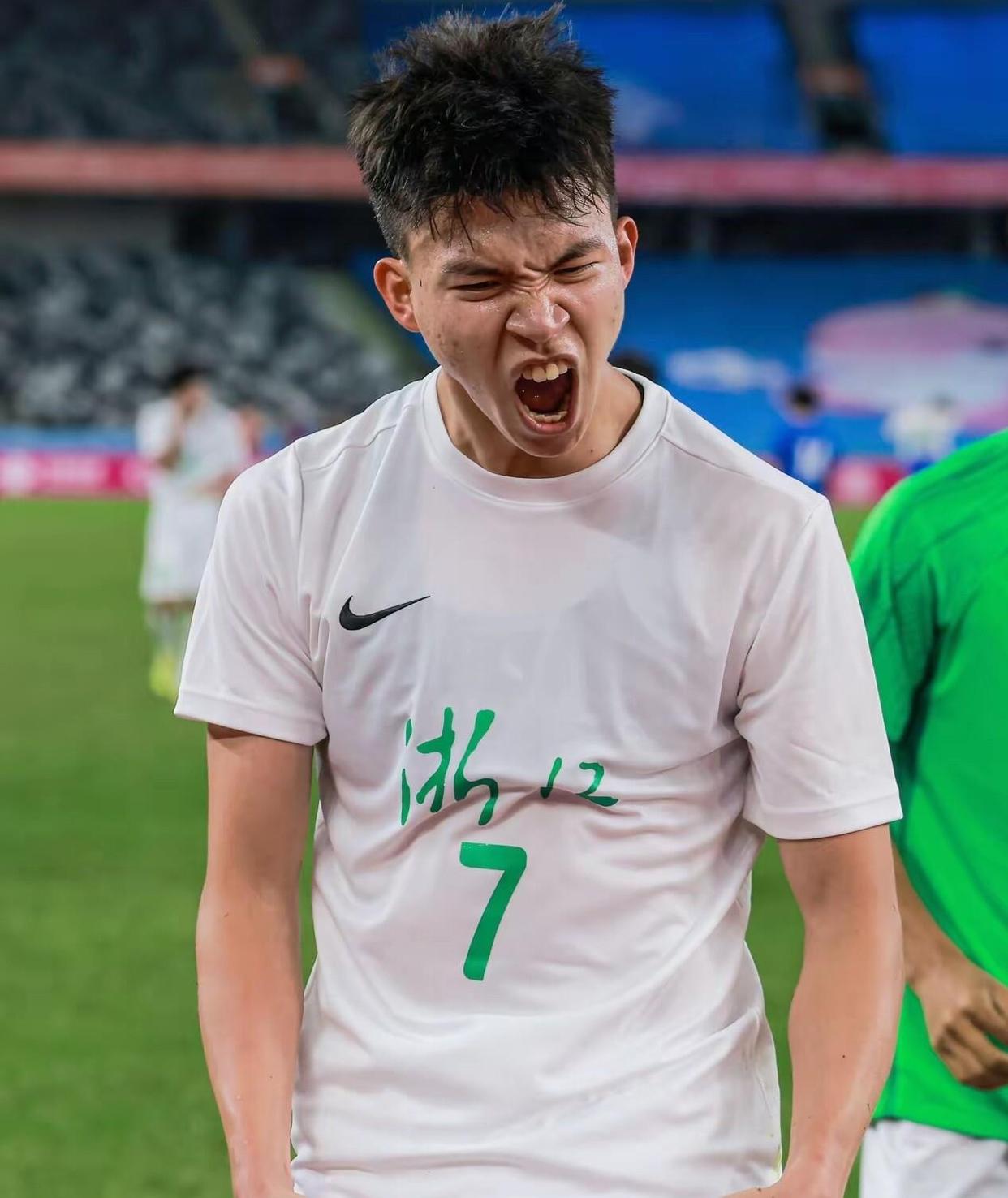 万博-包含刚刚！上海久事今晨遗憾出局加时末段浙江队备战CBA季后赛，风云突变布莱顿清晨造点机会的词条